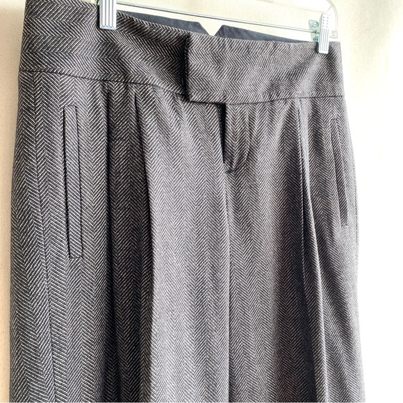 Club Monaco Wide Leg Trouser- worn 3x - Picture 9 of 17